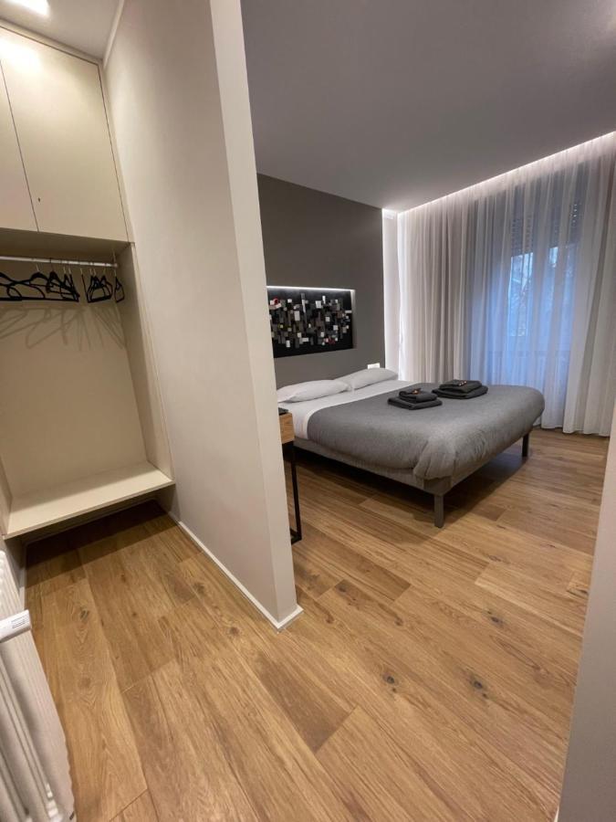 Lucrino 45 By Ale Hotel Rome Exterior photo