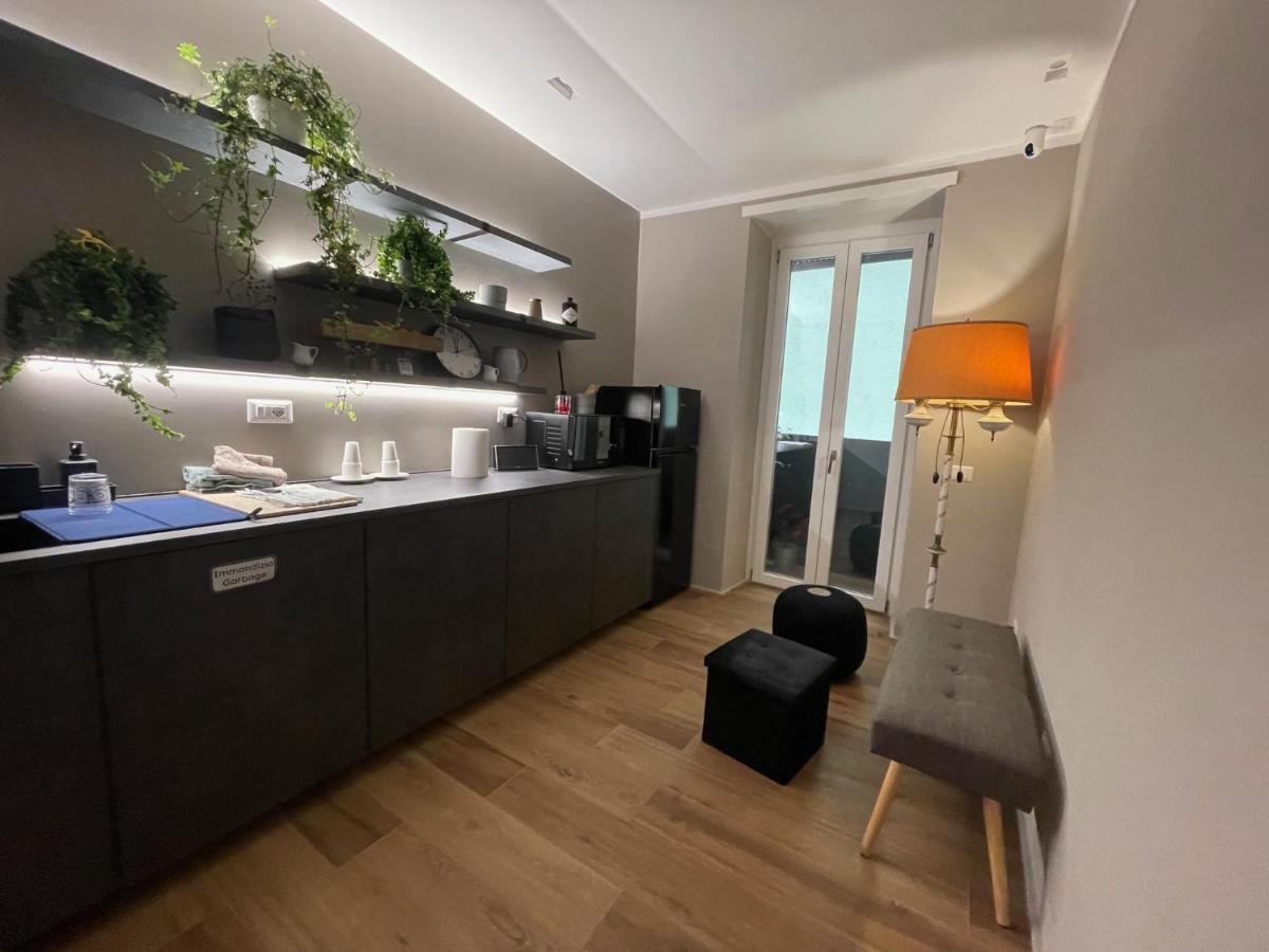 Lucrino 45 By Ale Hotel Rome Exterior photo