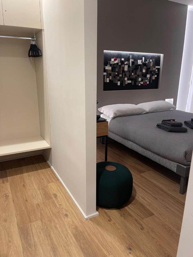 Lucrino 45 By Ale Hotel Rome Exterior photo