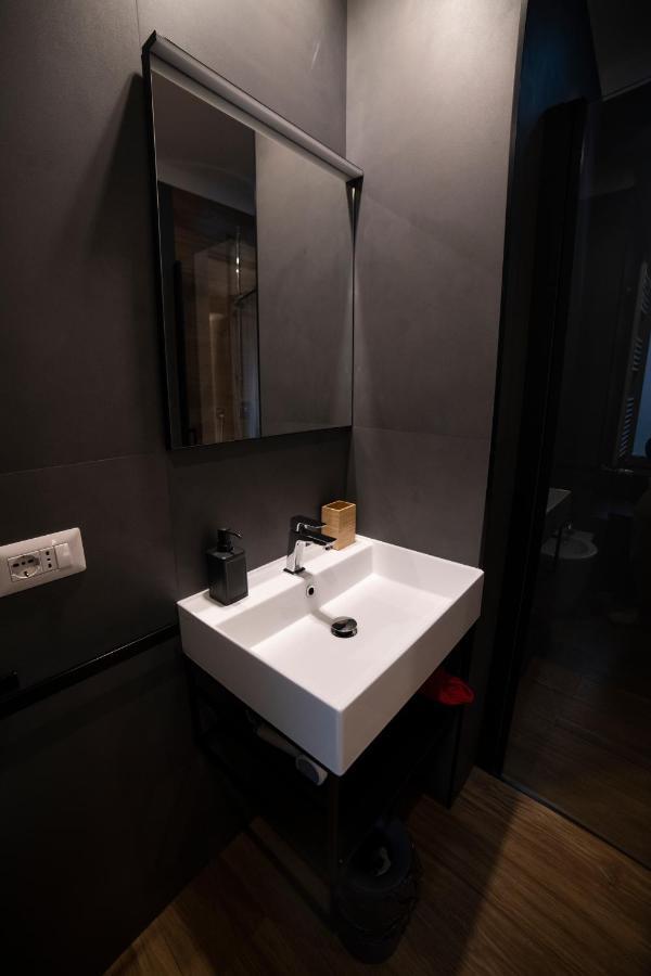 Lucrino 45 By Ale Hotel Rome Exterior photo